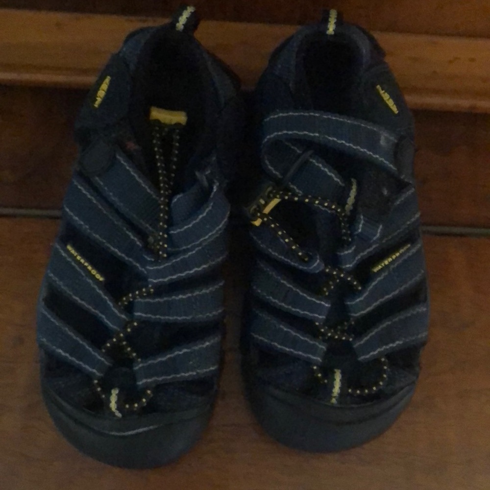 Keen water hiking shoes